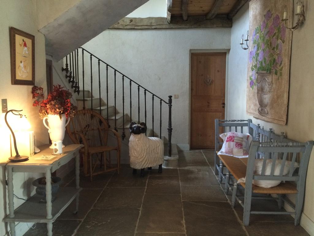 Les Volets Bleus Bed & Breakfast Arcangues Bagian luar foto