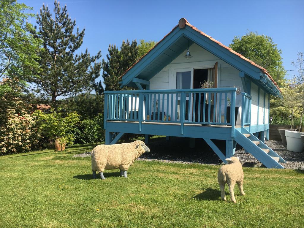 Les Volets Bleus Bed & Breakfast Arcangues Bagian luar foto
