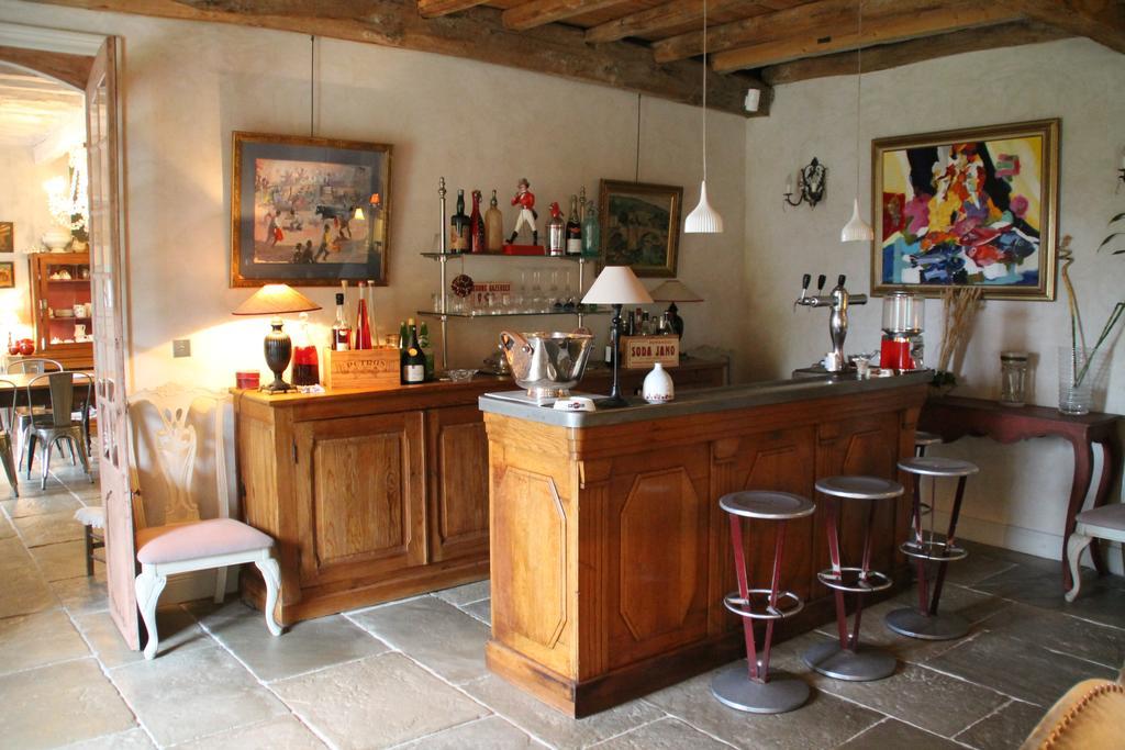 Les Volets Bleus Bed & Breakfast Arcangues Bagian luar foto