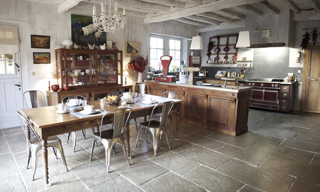 Les Volets Bleus Bed & Breakfast Arcangues Bagian luar foto