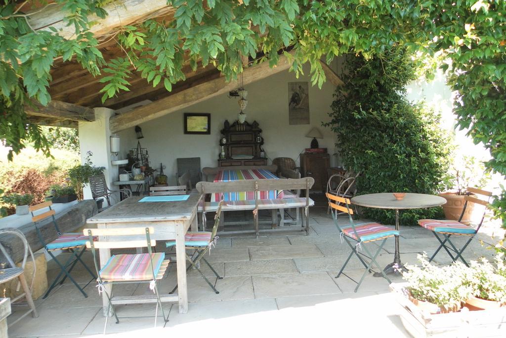 Les Volets Bleus Bed & Breakfast Arcangues Bagian luar foto